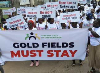 WR: Tarkwa Youth take to the streets in support of Gold Fields’ lease renewal