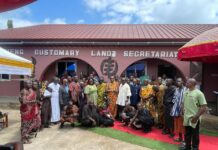 Sunyani, Kwahu Obomeng get customary land secretariats to improve land administration