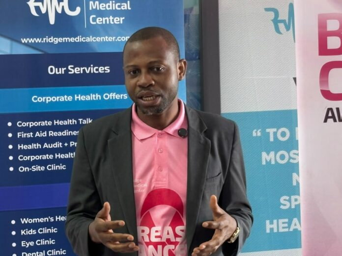 Dr David Sunu,