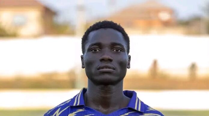 Meet the schoolboy footballer who studies on the bus from Accra to Akatsi